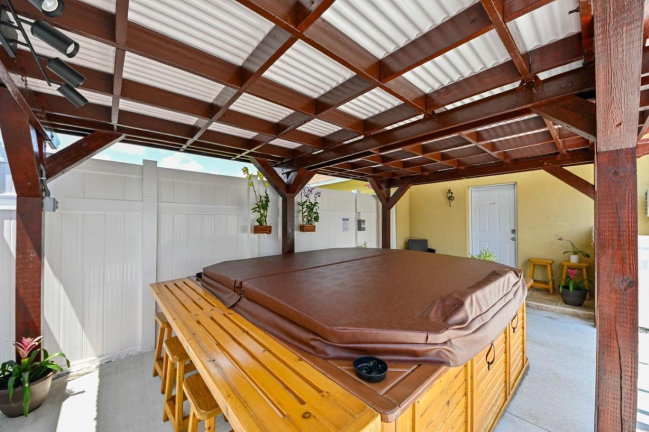 Paradise In Brandon With Luxurious 6 Person Spa Luaran gambar